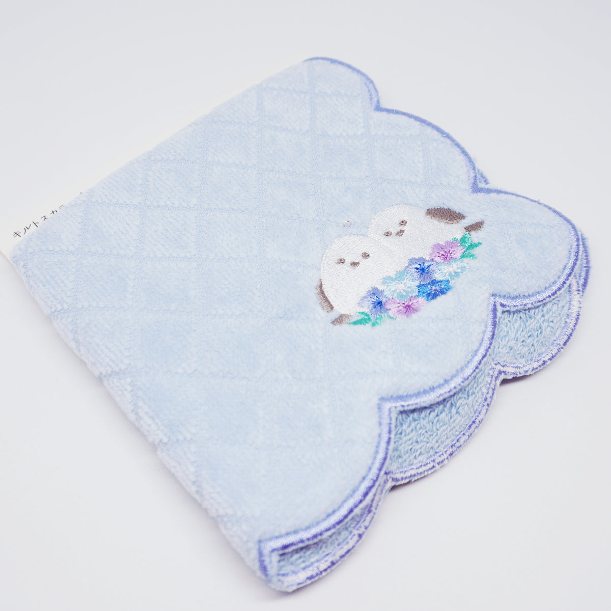 Shimaenaga with Hydrangeas Scalloped Towel Handkerchief